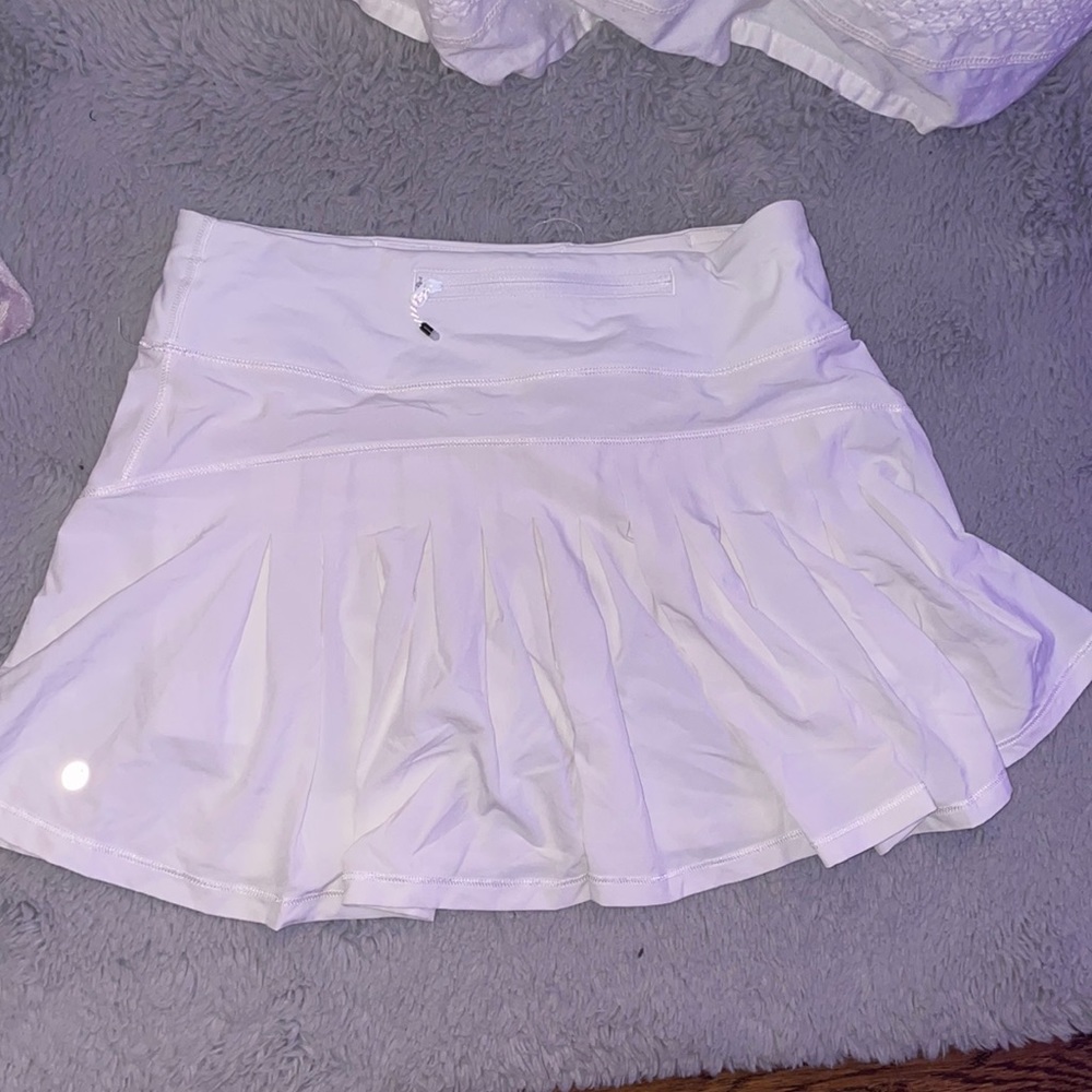 Lululemon white skirt